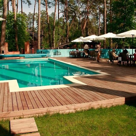 Viktoria Park Hotel Bucha Exterior foto